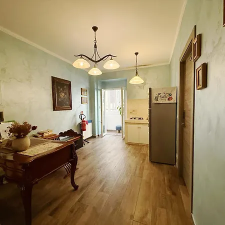 Iris Guest House-2