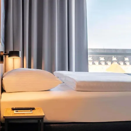 B&B Hotel Stuttgart-Neckarhafen-3