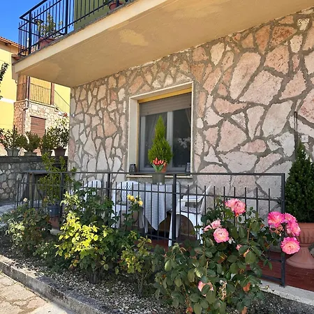 Affittacamere La Dimora dei Nonni-2
