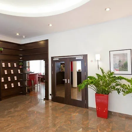 Hotel Boltzmann-3