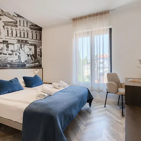 Pula City Center Accommodation - Breakfast Included-3