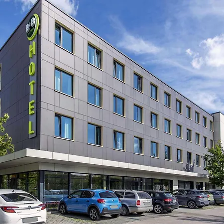 B&B Hotel Muenchen-Olympiapark-2