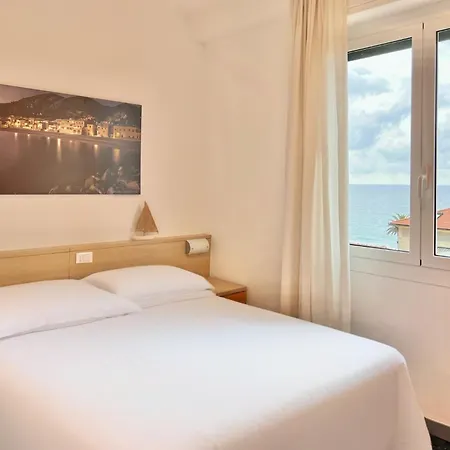 Hotel Liliana-3