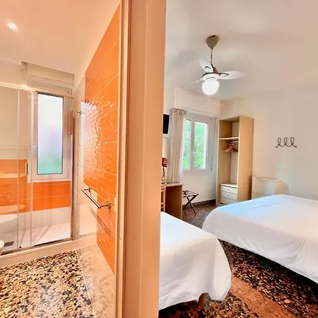 Hotel Liliana-2