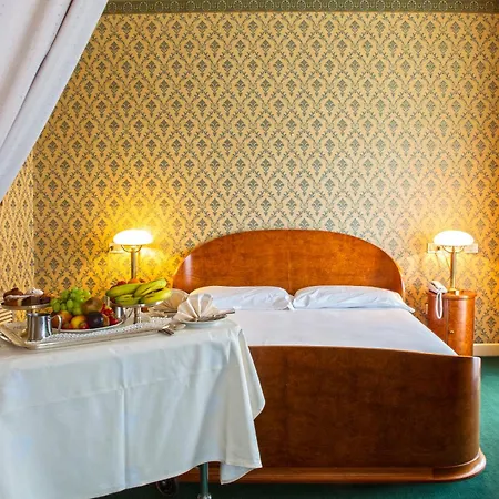 Grand Hotel Astoria-2