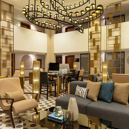 Le Méridien Dubai Hotel&Conference Centre-3