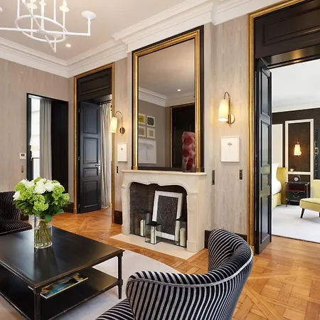 Le Pavillon De La Reine & Spa, Place Des Vosges-3