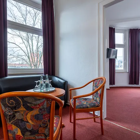 Trip Inn Hotel Schumann-3