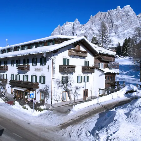 Hotel Menardi-3