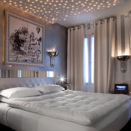 Petit Madeleine Hotel-3