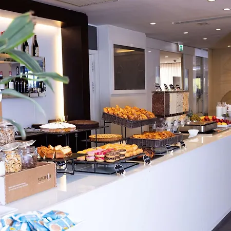 Best Western Plus Tower Hotel Bologna-3