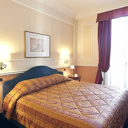 Relais Hotel Antico Palazzo Rospigliosi-3