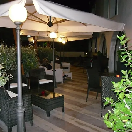 Best Western Hotel Dei Cavalieri-2
