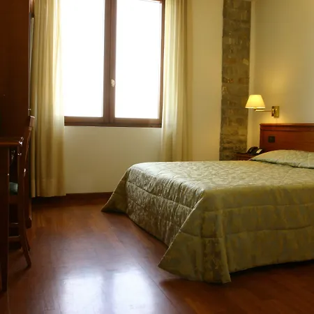 Hotel Villa Dei Bosconi-3