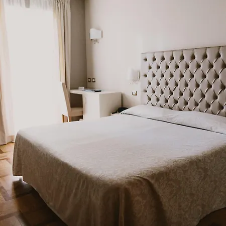 Hotel Metropole-2