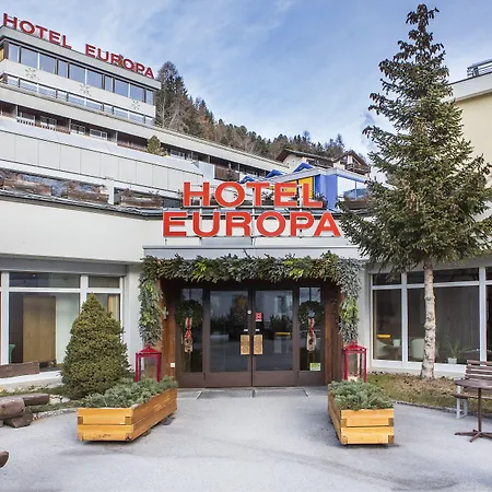 Hotel Europa Suites St Moritz-3