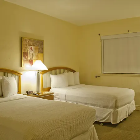 Dorchester Hotel & Suites-2