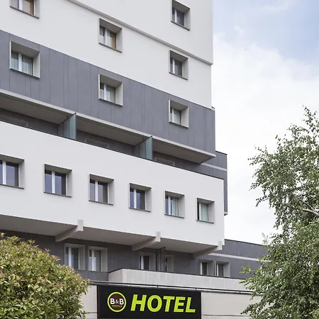 B&B Hotel Modena-3