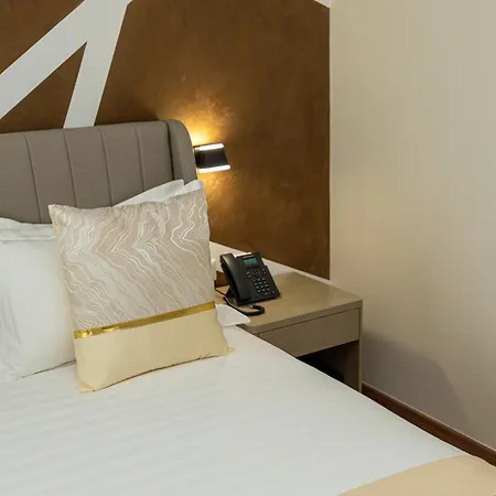 Sky Hotel Tirana-3