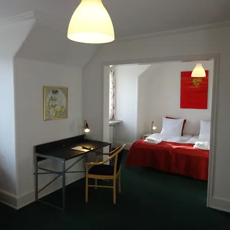 City Hotel Nebo-2