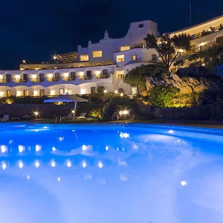 Hotel Luci Di La Muntagna-3