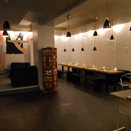 Hotel Des Arts-Bastille-3