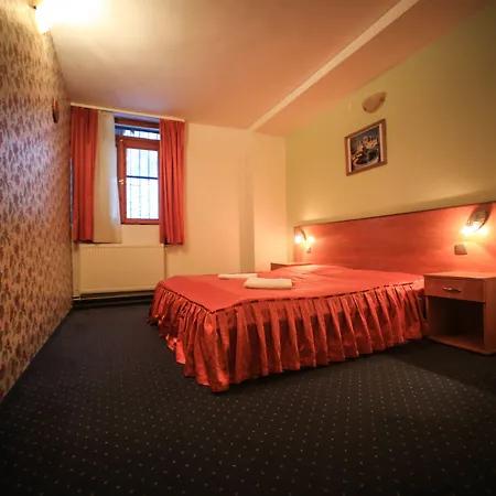 Easy Star Hotel-2