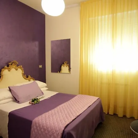 Art Hotel-2
