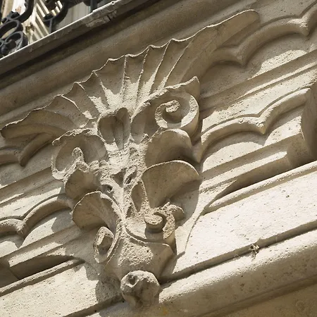 Hotel & Spa De Latour Maubourg-3