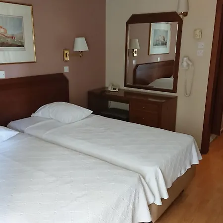 Economy Hotel-3