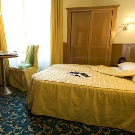 Hotel Cinque Giornate-3