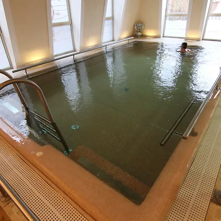 Humboldt Park Hotel & Spa-3