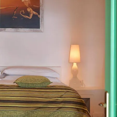 Dreams Luxury Suites-3