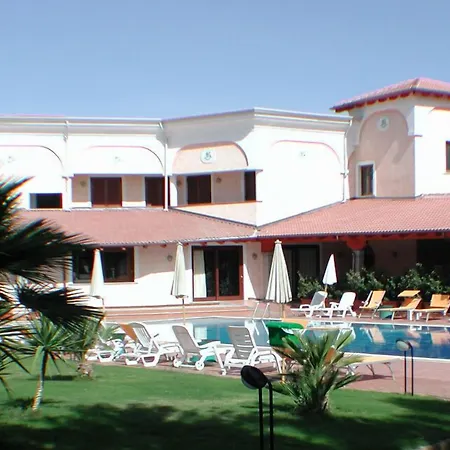 Amareclub Le Rose-2