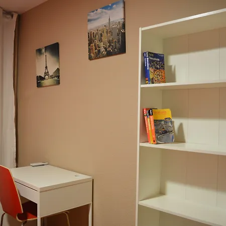Somnio Hostels-3