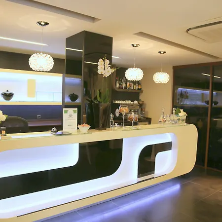Hotel Carla-2