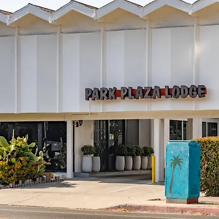 Park Plaza Lodge-3