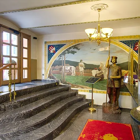 Hotel Taurus-3