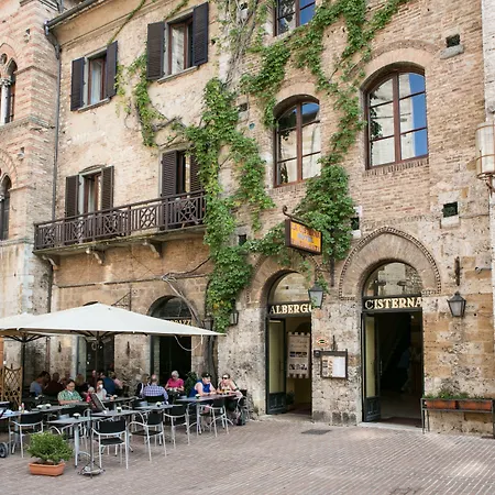 Hotel La Cisterna-3
