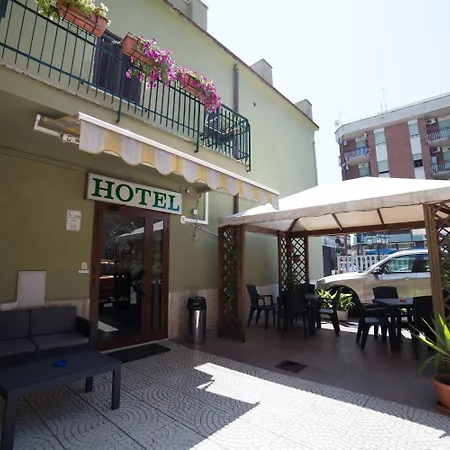 Hotel Le Rose-3