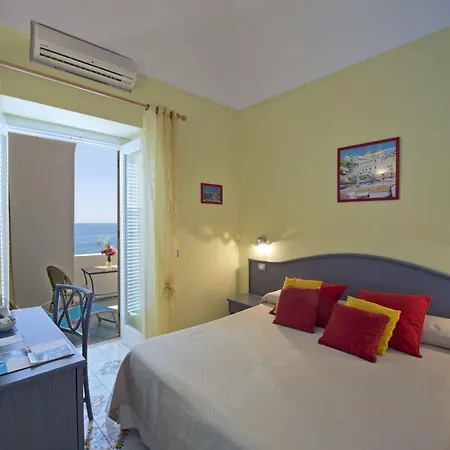 Palazzo Talamo-2