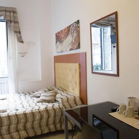 Piumith Guest House-3