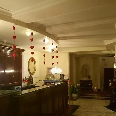 Hotel Royal-2