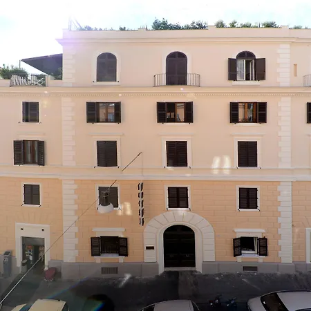 Hotel Golden-2