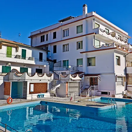 Hotel Ariston Montecarlo-3