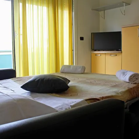 Residence Beach Paradise-2