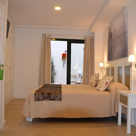Hotel Dona Lina-3