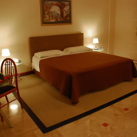 Hotel Palace 2000-3