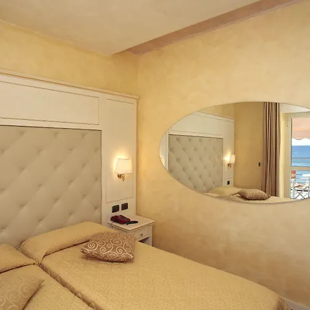 Hotel Regina-2