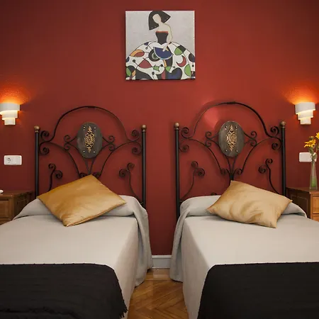 Hostal Aresol-3